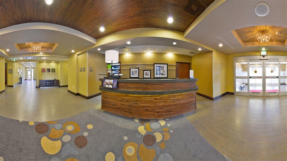 Hampton Inn & Suites Greensboro/Coliseum Area מראה חיצוני תמונה